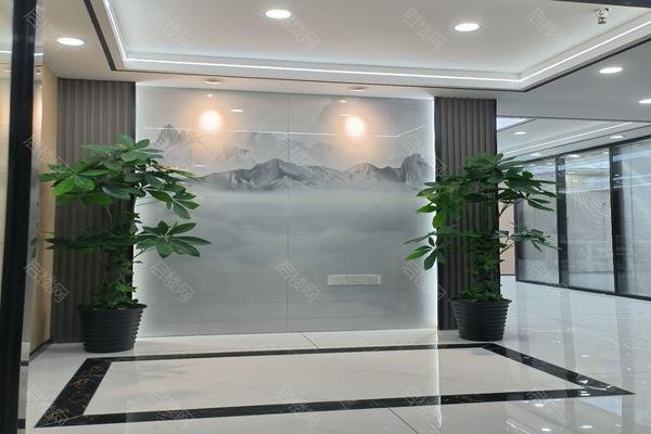 湘域中央