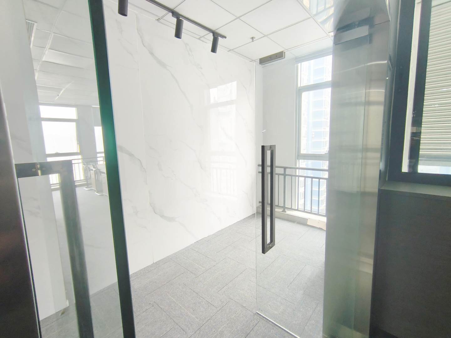 实拍图