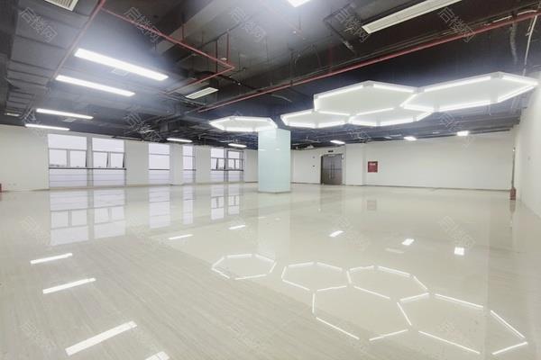 中建发展大厦