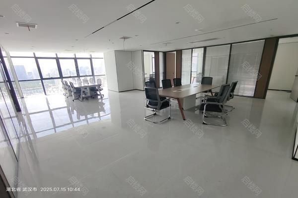 光谷交通大厦