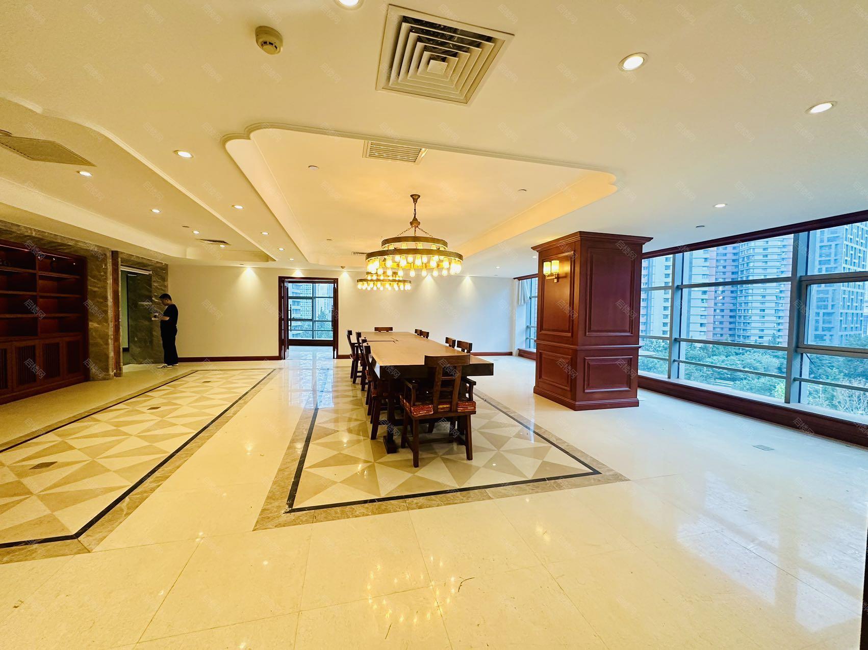 信利康智慧总部大厦