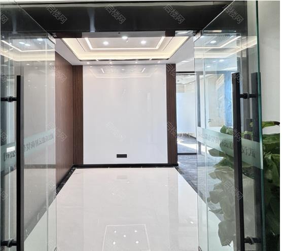 新长江传媒大厦