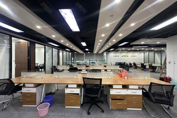 理工云创城出租房图片