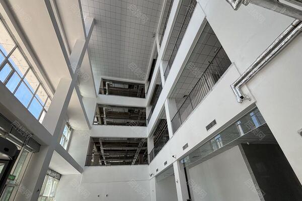 子拓国际广场出租房图片