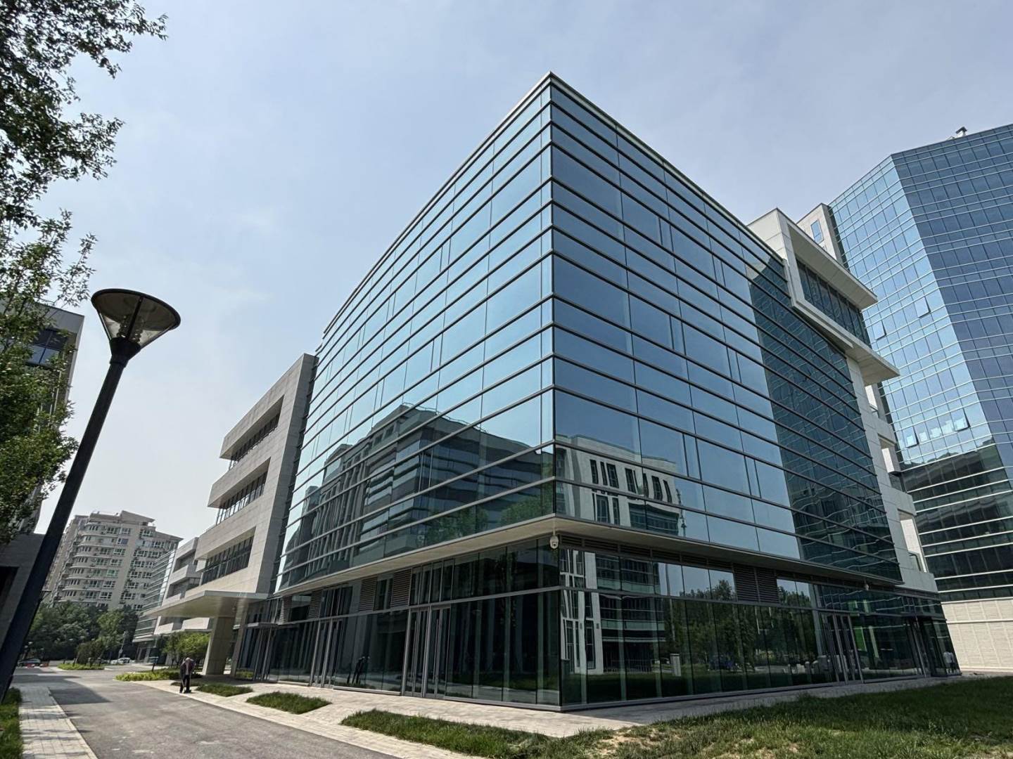 子拓国际广场出租房图片