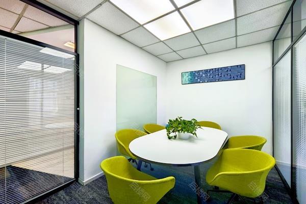 蓝堡国际中心出租房图片