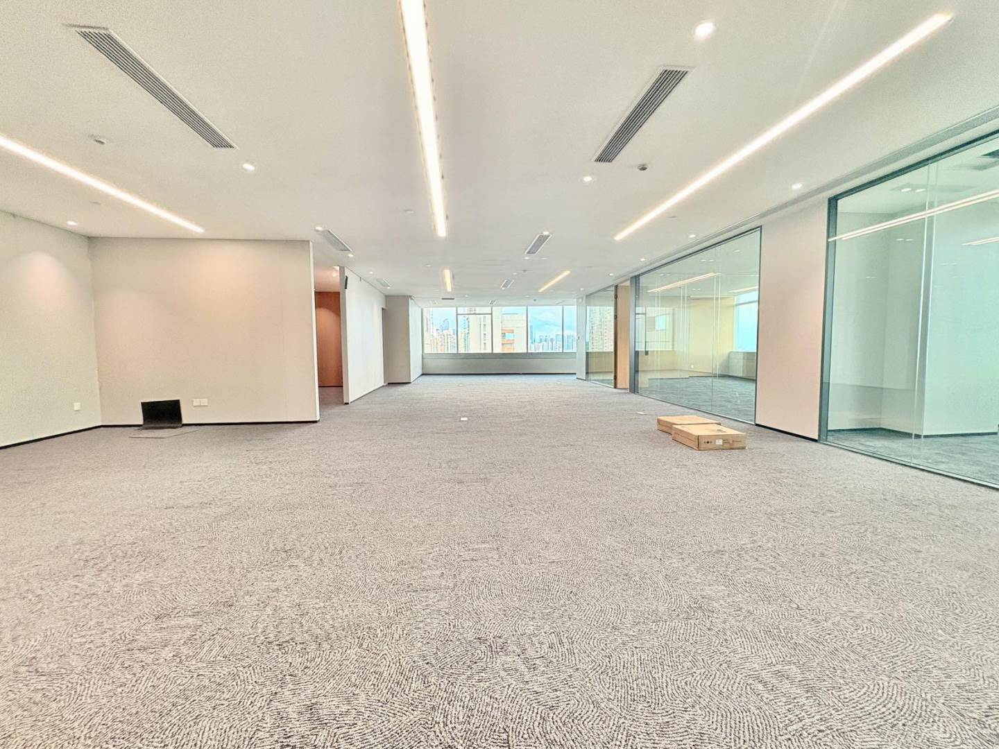 汉唐大厦出租房图片