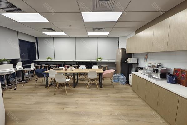 中海广场出租房图片