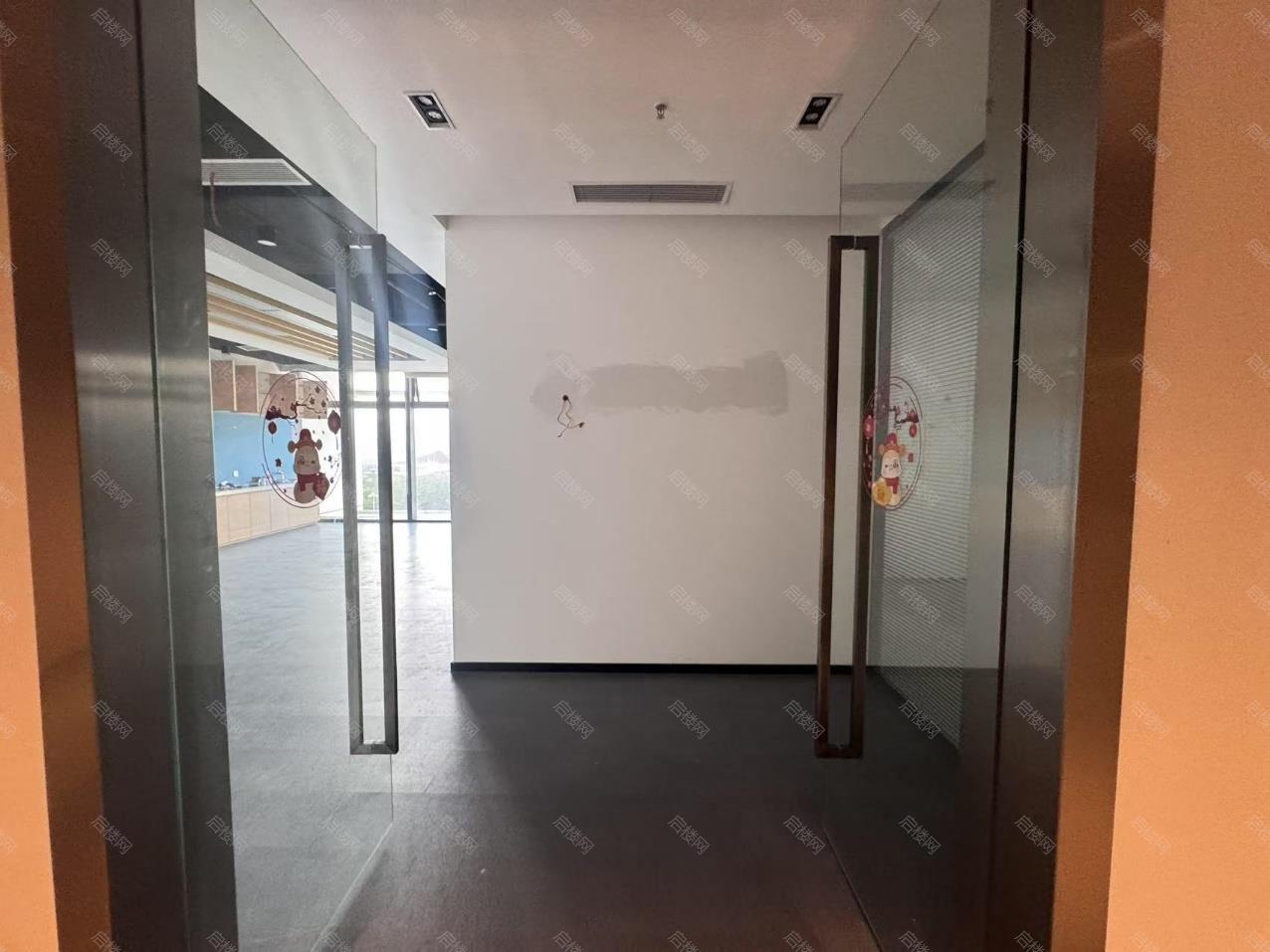 金地中心出租房图片