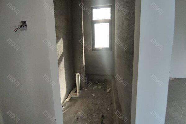 西亚斯科教产业园出租房图片