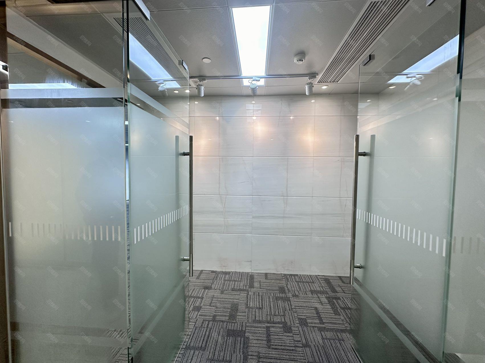 深圳自贸中心-水湾1979