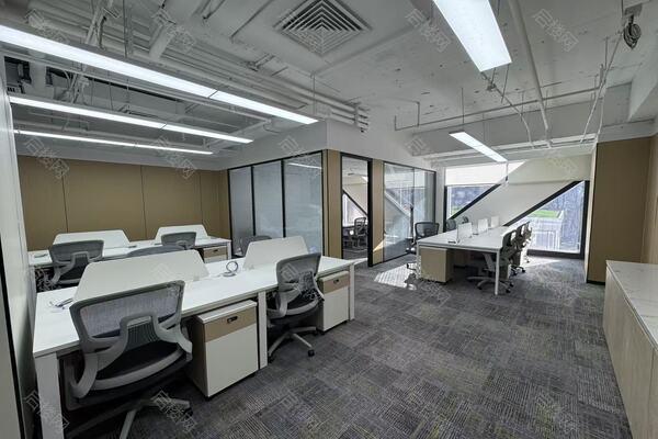 武昌鱼大厦（鼎盛大厦）