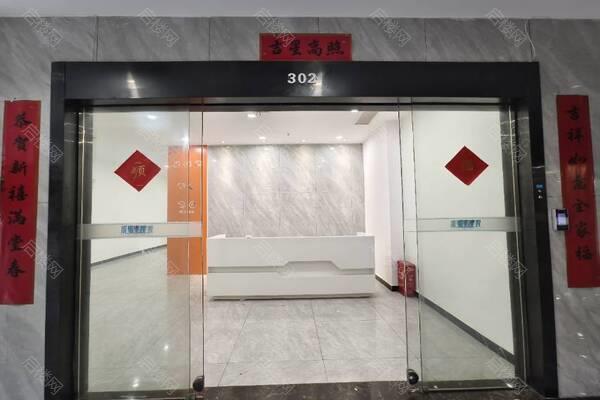 麓谷新长海出租房图片