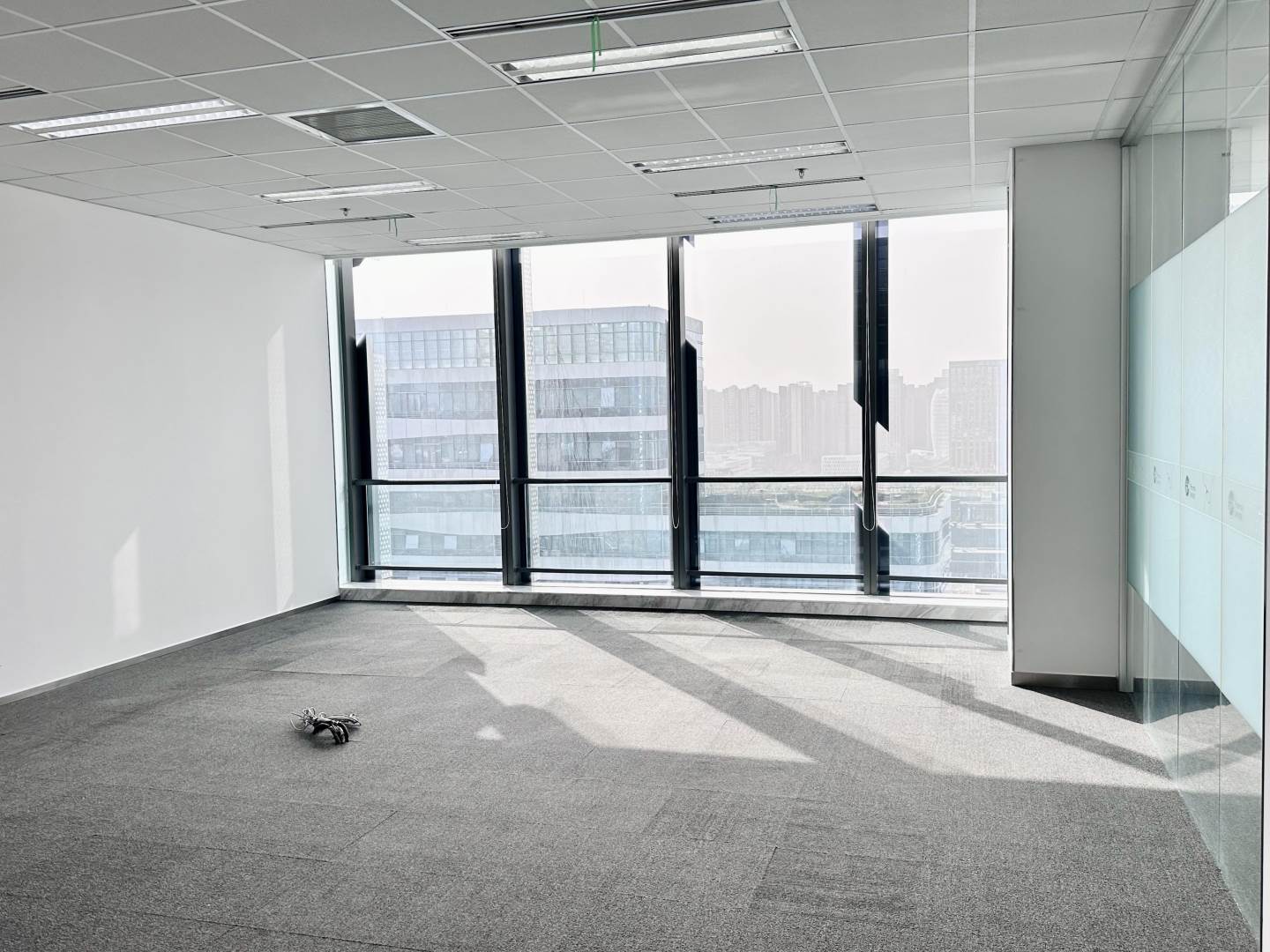 天威视讯大厦（有线信息传输）