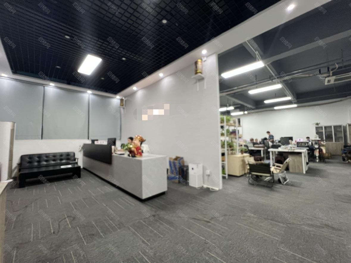 国实大厦出租房图片