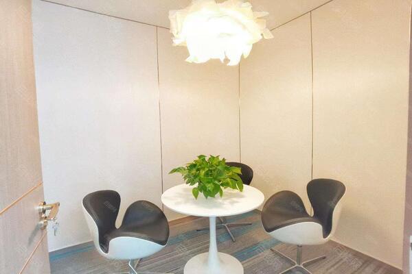 绿地兴贸中心出租房图片