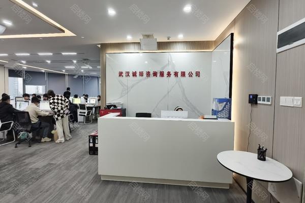 悦江中心出租房图片