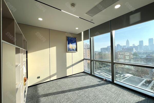 平安金融中心出租房图片