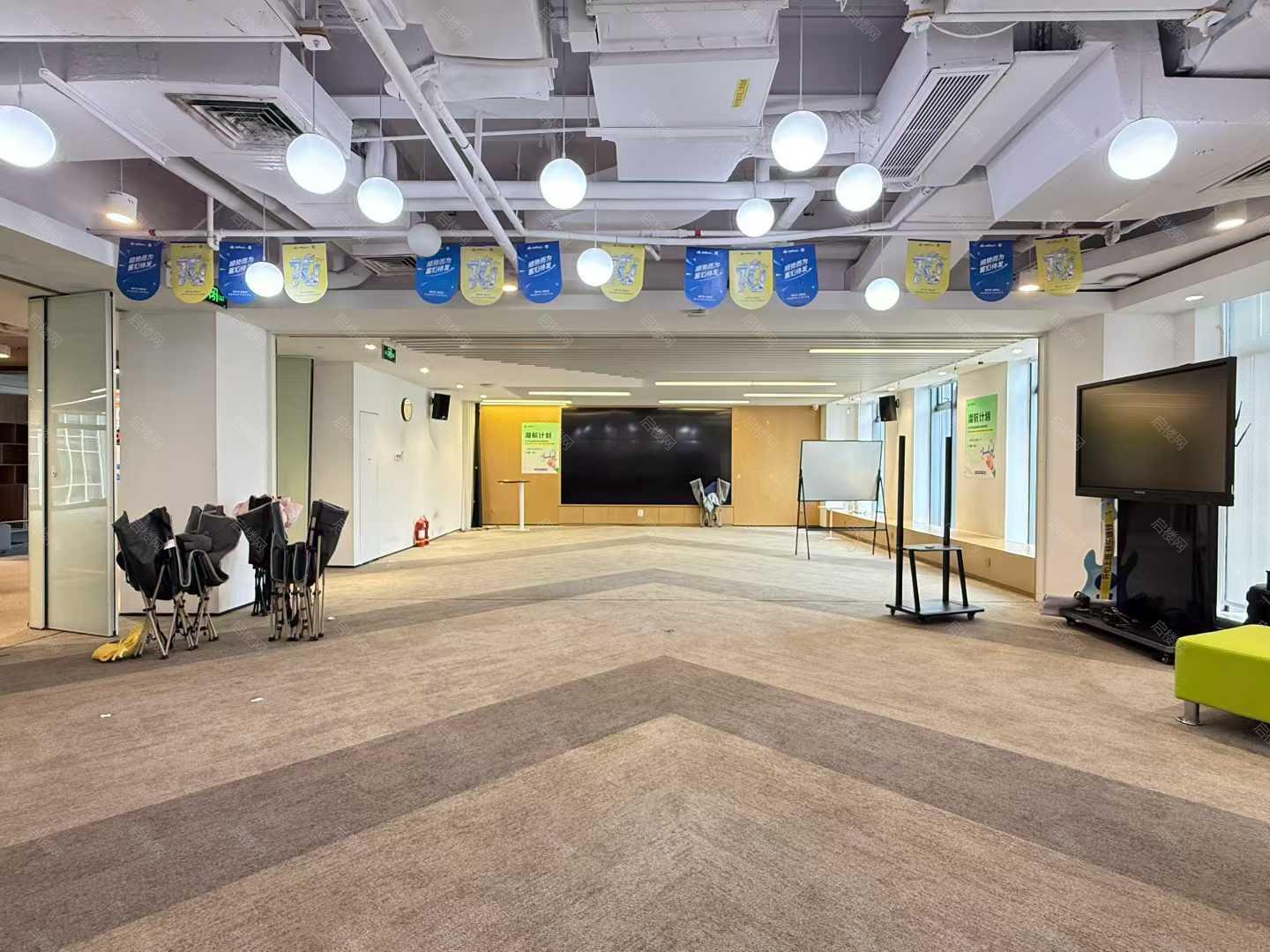 深茂商业中心出租房图片