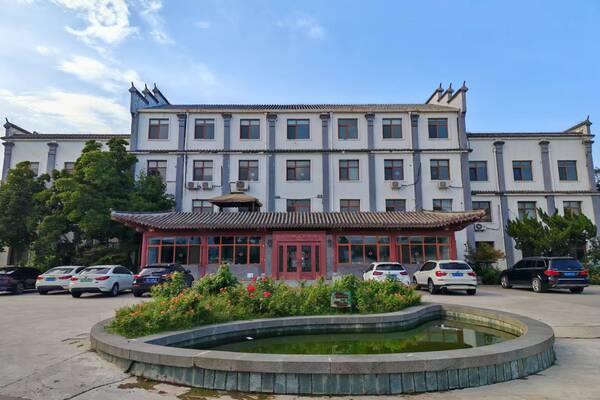 王府街31号院