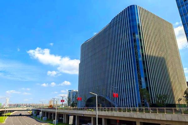 东龙国际金融中心