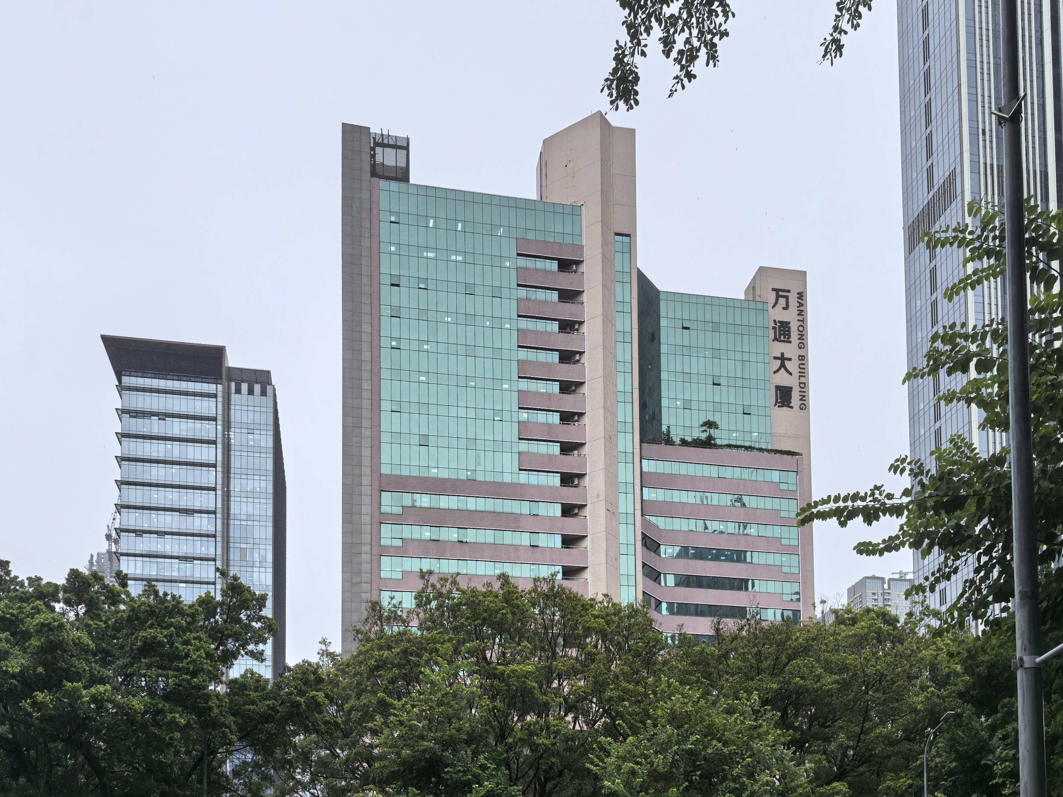 万通大厦